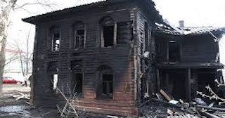 Демонтаж дома после пожара в Когалыме - Быстро и надежно от Сварной-Кгл от 2162 рублей